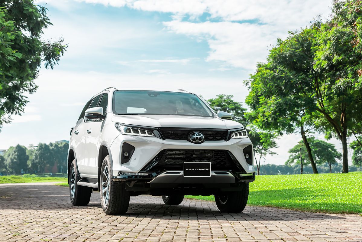 Toyota Fortuner 16 Toyota Fortuner fortuner 2022 8 Toyota Fortuner